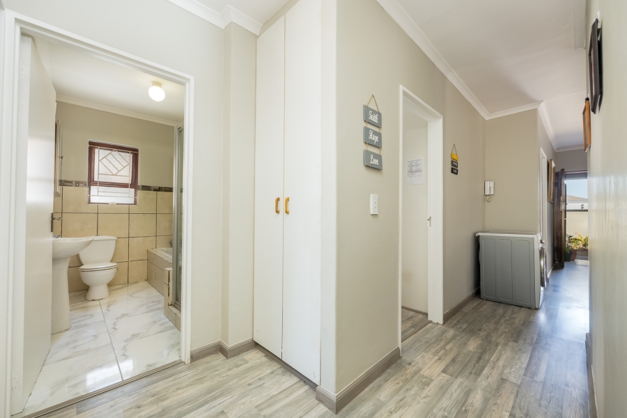 3 Bedroom Property for Sale in Vredelust Western Cape